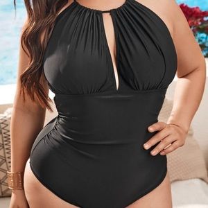 Brand New Plus Swimsuit 1-2xl
